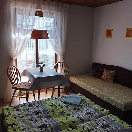 Apartman Pri Starom Dube *