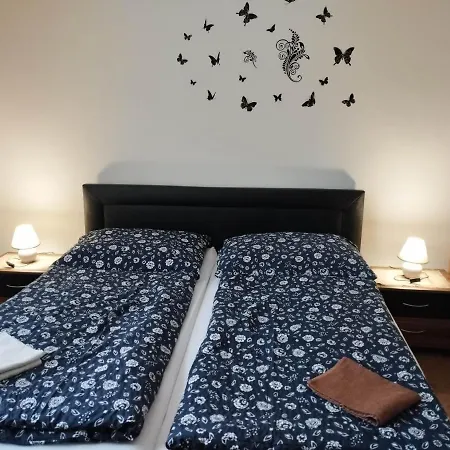 Apartment Apartman Pri Starom Dube
