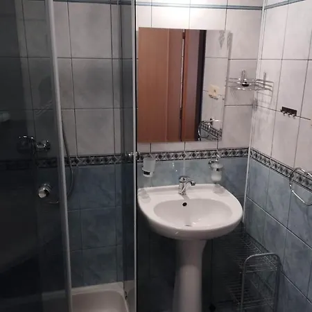 شقة Apartman Pri Starom Dube *