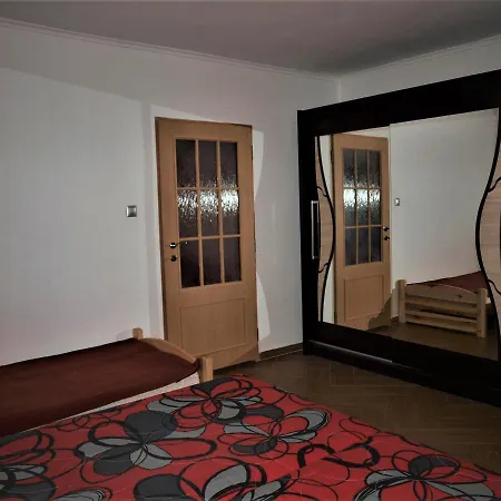 Apartment Apartman Pri Starom Dube