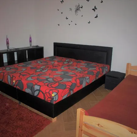 Apartment Apartman Pri Starom Dube